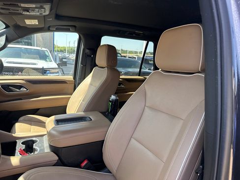 Used 2024 Chevrolet Tahoe Premier w/ Premium Package AWD/4WD image 20