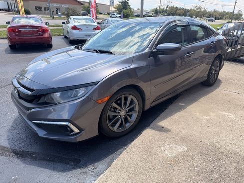 Used 2020 Honda Civic EX image 4