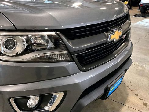 Used 2020 Chevrolet Colorado Z71 AWD/4WD image 33