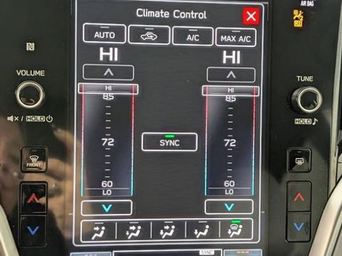 Used 2024 Subaru Outback Premium image 20