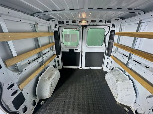 Used 2023 RAM ProMaster 2500 image 13