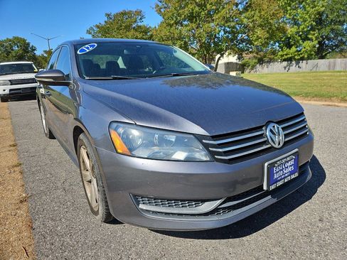 Used 2012 Volkswagen Passat 2.5 SE image 6