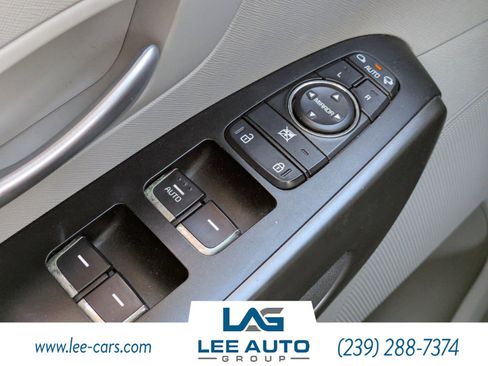 Used 2016 Kia Sedona LX w/ Option Group 020 image 18