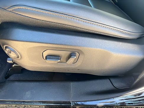 New 2025 Jeep Wrangler Unlimited Rubicon 392 image 18