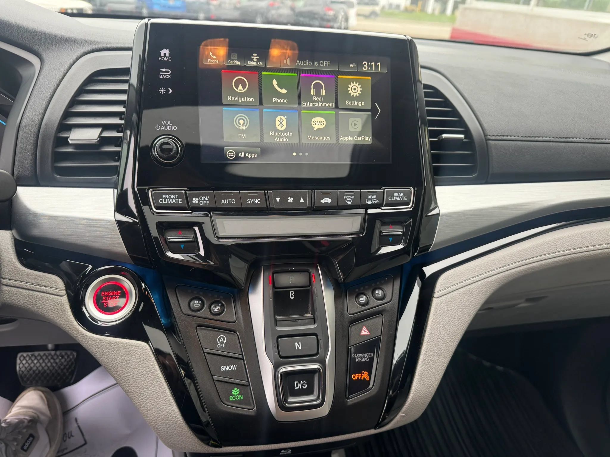 Used 2018 Honda Odyssey Elite image 11
