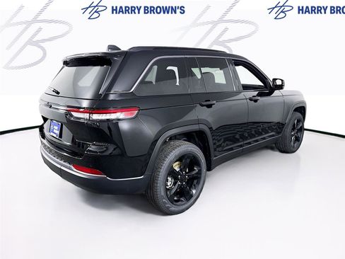 New 2026 Jeep Grand Cherokee Limited AWD/4WD image 33