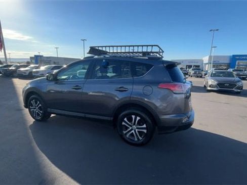 Used 2016 Toyota RAV4 LE image 6