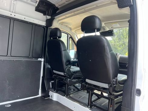 Used 2023 RAM ProMaster 2500 FWD image 19
