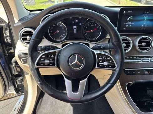 Used 2022 Mercedes-Benz GLC 300 image 23