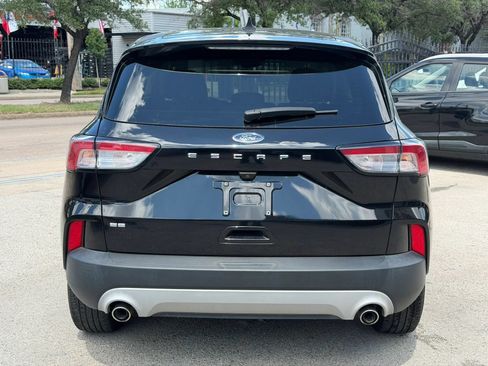 Used 2022 Ford Escape SE w/ Convenience Package FWD image 25