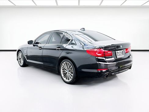 Used 2018 BMW 530e image 6