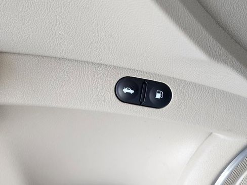 Used 2013 Acura TL w/ Technology Package image 14