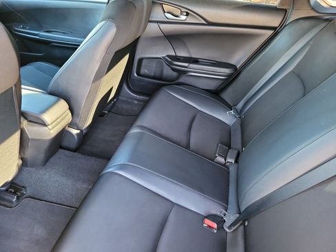 Used 2021 Honda Civic Sport image 10