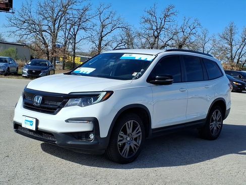 Used 2022 Honda Pilot Sport image 3