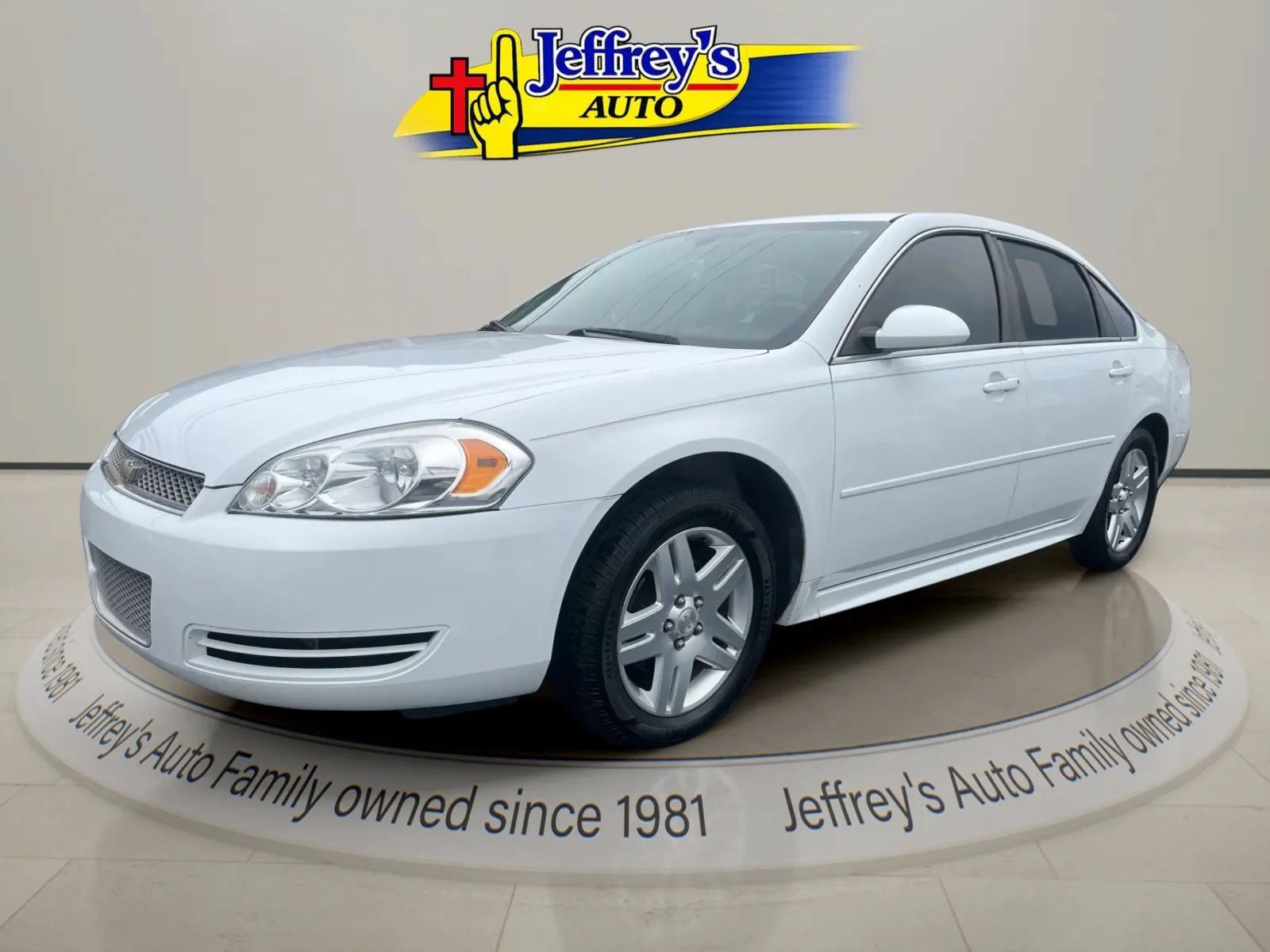 Used 2012 Chevrolet Impala LT FWD image 1