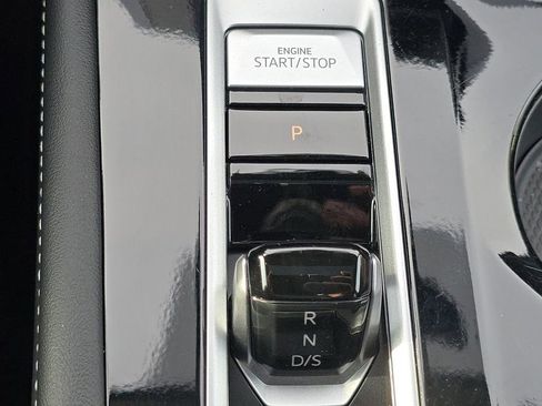 Used 2024 Volkswagen Atlas SEL image 34