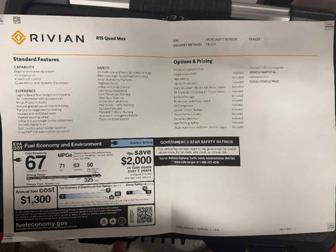 Used 2026 Rivian R1S Premium AWD/4WD image 7