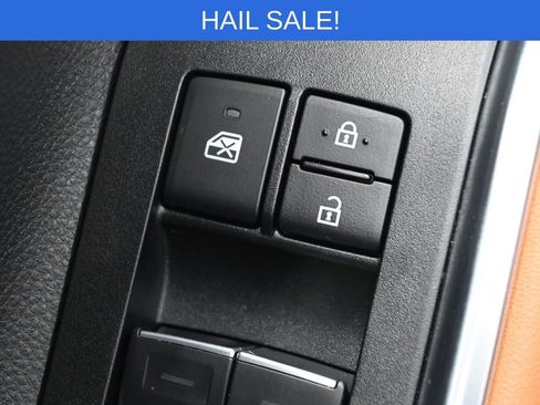 Certified 2025 Toyota Highlander LE image 13