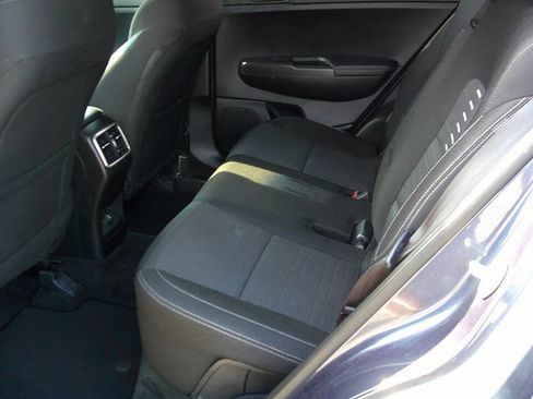 Used 2019 Kia Sportage LX w/ LX Popular Package AWD/4WD image 12