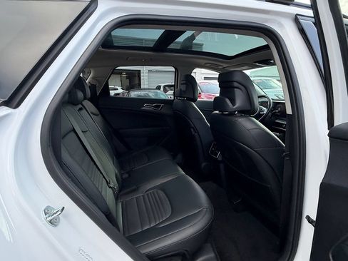 Used 2025 Kia Sportage SX FWD image 17