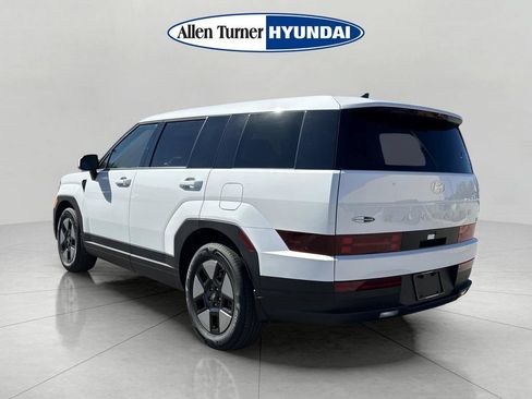 New 2026 Hyundai Santa Fe SE FWD image 6