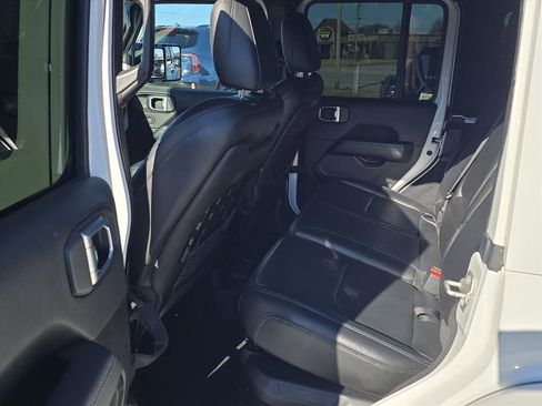 Used 2021 Jeep Wrangler Unlimited Rubicon 4xe w/ Steel Bumper Group image 10