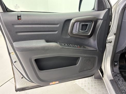Used 2014 Honda Ridgeline Sport image 20