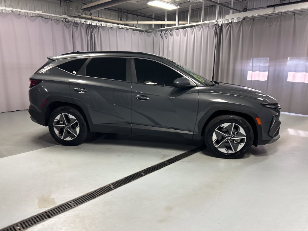 Used 2026 Hyundai Tucson SEL Plus FWD image 8