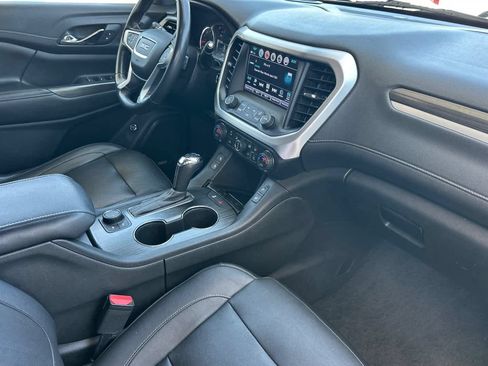 Used 2019 GMC Acadia SLT w/ LPO, Cargo Package FWD image 17