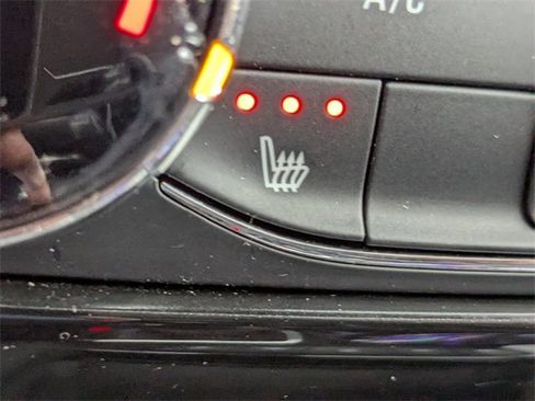 Certified 2024 Chevrolet TrailBlazer RS w/ Driver Confidence Package image 22