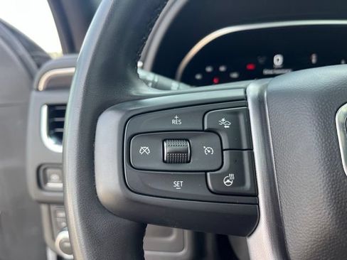 Used 2023 GMC Yukon XL SLT w/ SLT Premium Package AWD/4WD image 19
