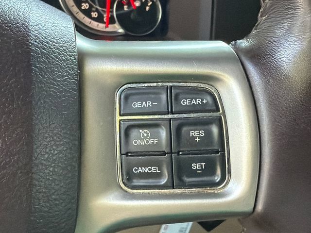 Used 2017 RAM 1500 Laramie AWD/4WD image 25