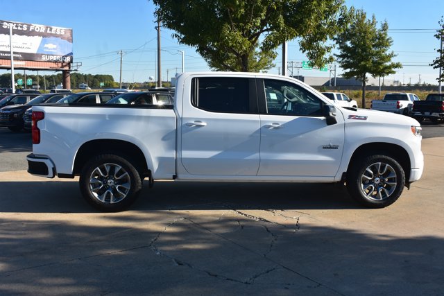 Used 2025 Chevrolet Silverado 1500 RST AWD/4WD image 4