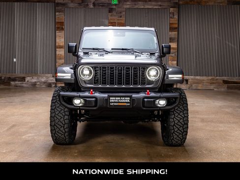Used 2025 Jeep Gladiator Rubicon image 4