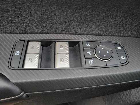 New 2025 Mitsubishi Outlander SEL image 17