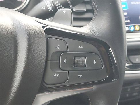 Certified 2024 Buick Enclave Essence w/ Sport Touring Edition image 24