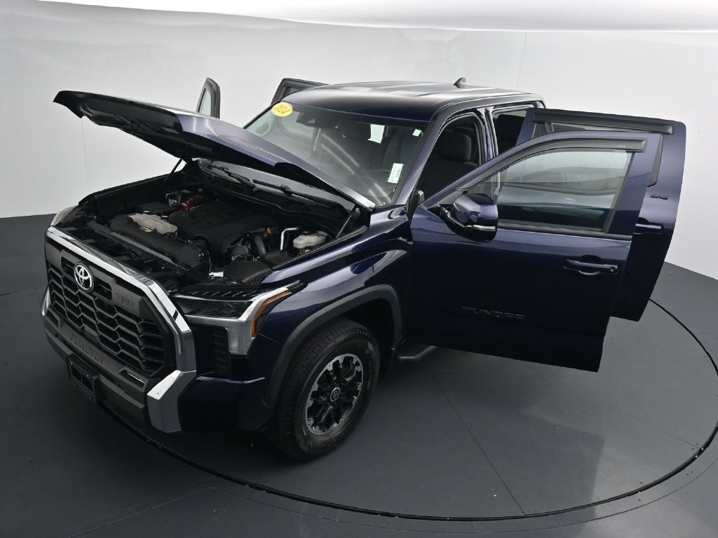 Used 2024 Toyota Tundra SR5 w/ TRD Off-Road Package AWD/4WD image 40