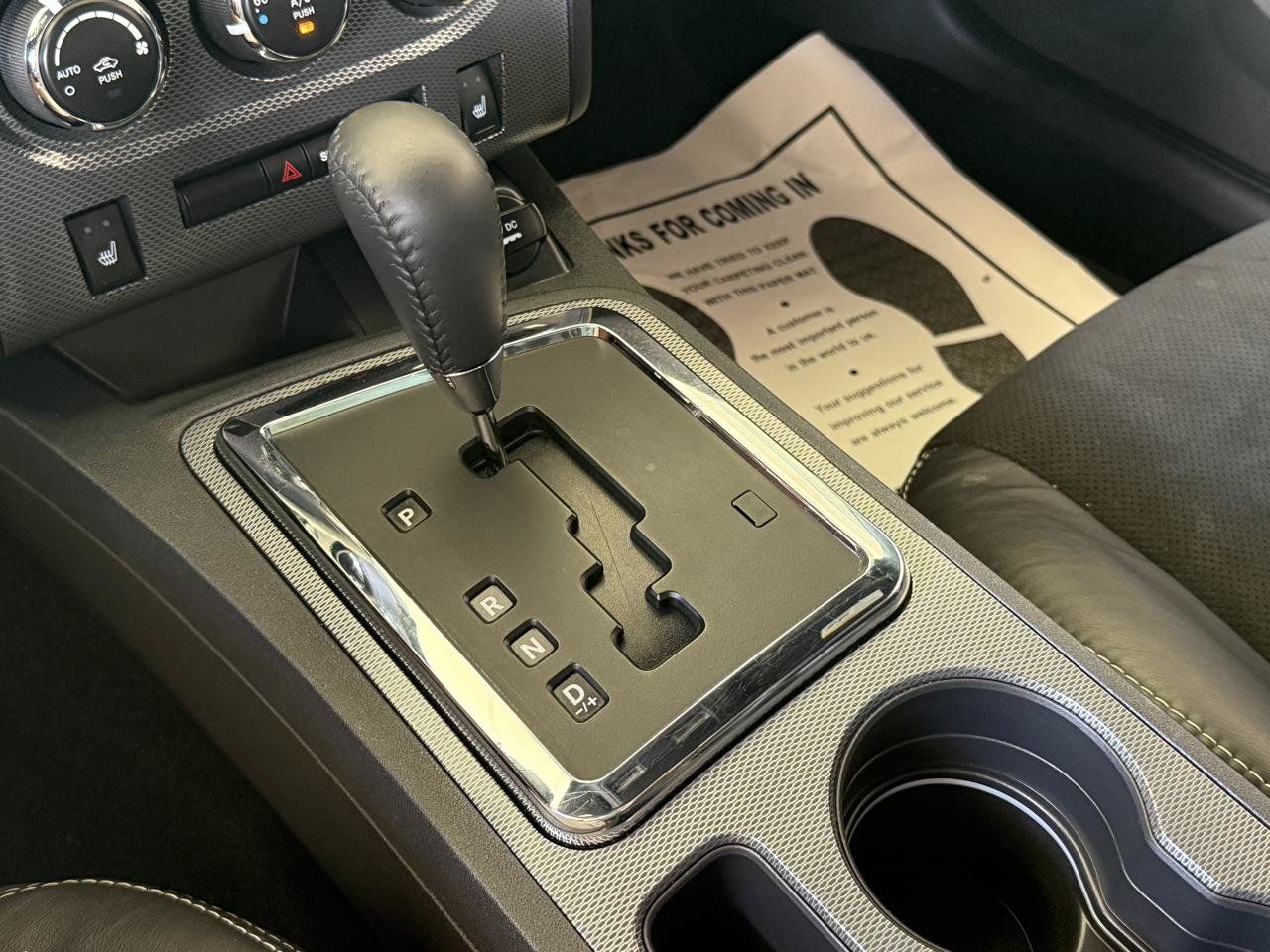 Used 2014 Dodge Challenger R/T RWD image 21