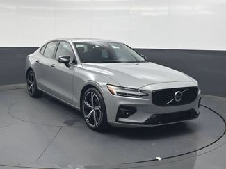 Used 2024 Volvo S60 B5 Core w/ Climate Package FWD video 2