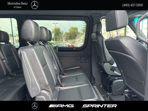 Used 2022 Mercedes-Benz Sprinter 2500 image 10
