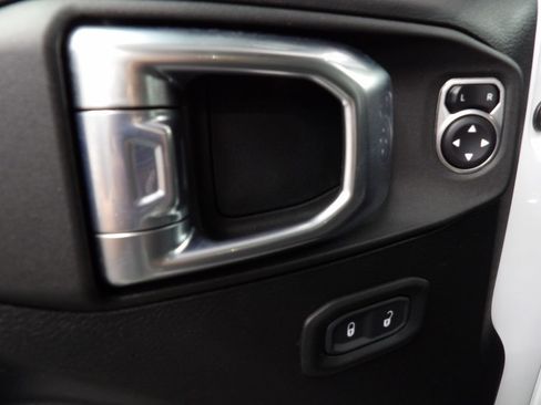 Used 2021 Jeep Gladiator Sport AWD/4WD image 62