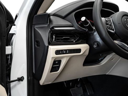 New 2026 Acura MDX SH-AWD image 22