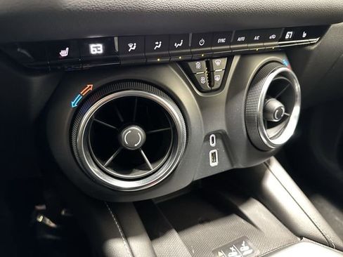Certified 2024 Chevrolet Blazer LT w/ Convenience Package FWD image 18