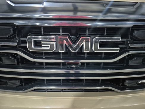 Certified 2023 GMC Sierra 1500 AT4 w/ Technology Package image 33