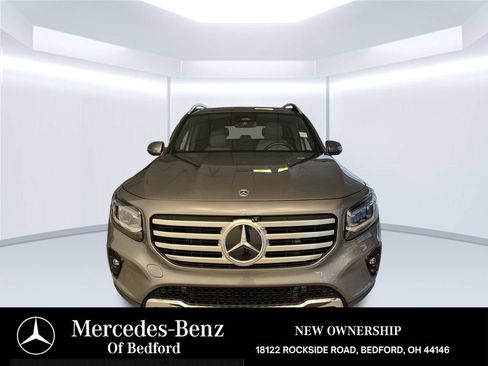 Used 2026 Mercedes-Benz GLB 250 4MATIC image 8