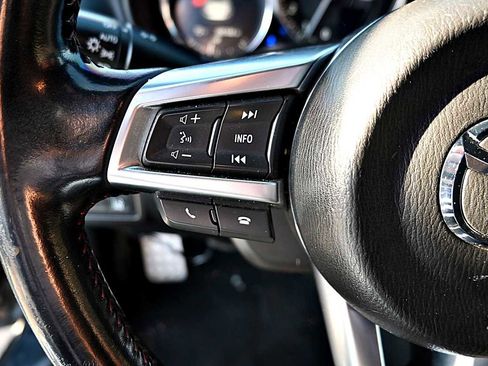 Used 2018 MAZDA MX-5 Miata RF Grand Touring image 14