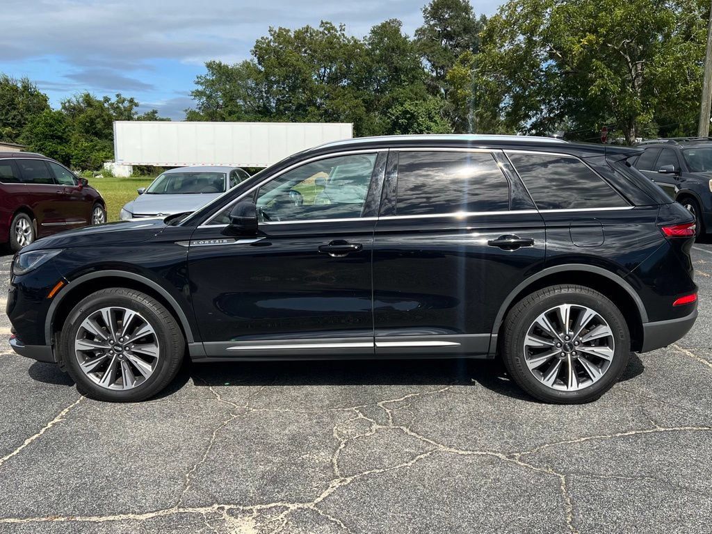 Used 2022 Lincoln Corsair Reserve FWD image 22