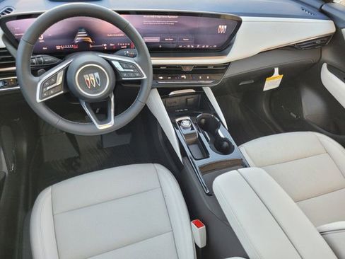 New 2026 Buick Envision Avenir image 9