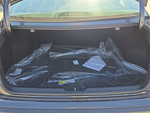 New 2025 Kia K4 LXS image 12