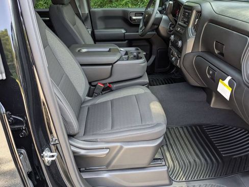New 2026 Chevrolet Silverado 1500 Custom w/ Turbomax Blackout Package AWD/4WD image 28